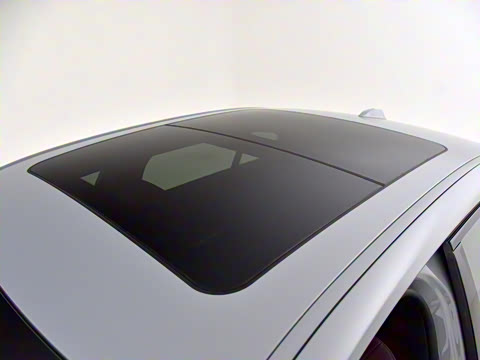 2025�� eDrive 40 L ��ҹ�˶���װ