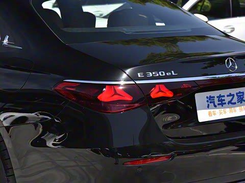 2024�� E 350 e L ���ʽ��϶����γ�