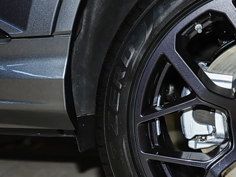 2025�� 55 TFSI quattro S line�˶���