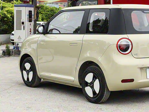 2025�� 205km ���߿�