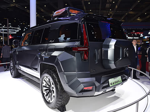 2025�� M900 ������