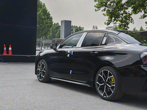 2025�� 03+ 2.0TD �Զ����ܽ��װ�