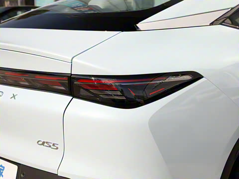 2024�� 560PRO 185kW