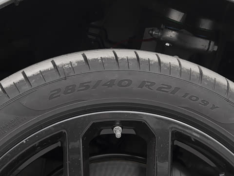 2025�� 55 TFSI quattro S line�˶���