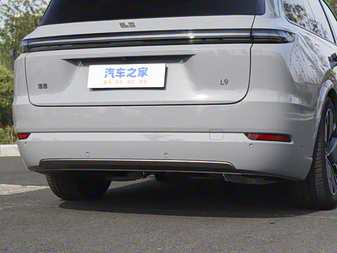 2025�� Ultra ���ܻ��°�