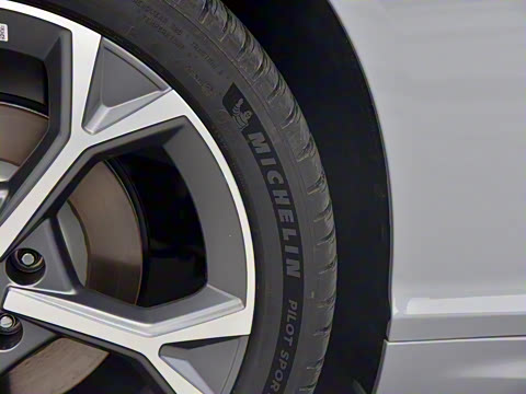 2024�� ����300 Pro��