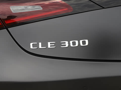 2025�� CLE 300 4MATIC �����ͽ��ܳ�