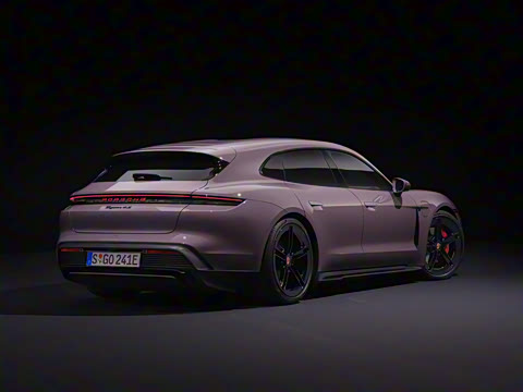 2024�� Taycan 4S Cross Turismo