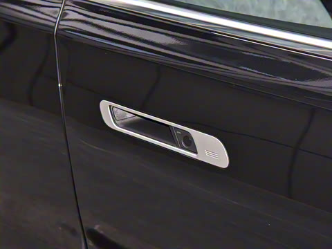 2023�� 740Li ������ M�˶���װ