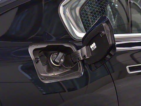 2023�� 740Li ������ M�˶���װ