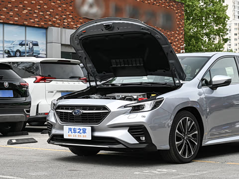 2025 2.4T CVT Wagon tS EyeSight