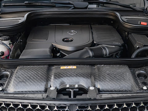 2025�� GLE 400 e 4MATIC