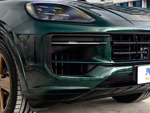 2025�� Cayenne S Coup�� 4.0T