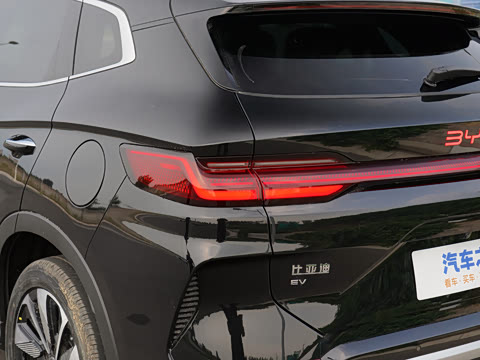 2025�� EV 520km �����