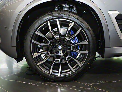 2023�� xDrive 40Li M�˶���װ