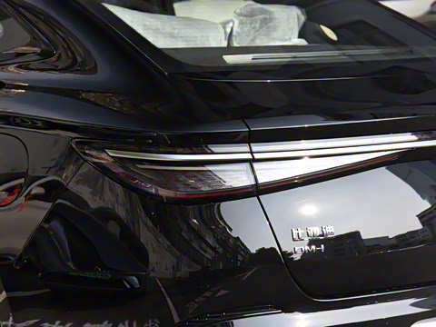 2025�� DM-i 1.5L 70km ��Ӣ��