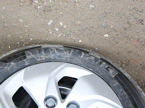 2025�� PLUS 1.5T �ֶ����ʰ� 7/8��