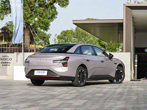 2025�� 600 �������� Max