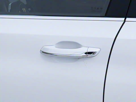 2025�� 2.0T �Զ������