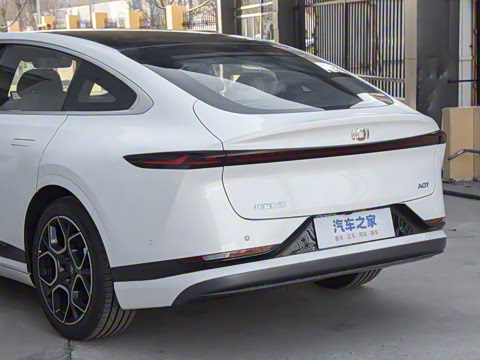 2025�� ��������� 710�콢��