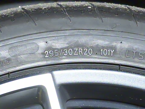 2025�� 2.0T DCT Turbo SE