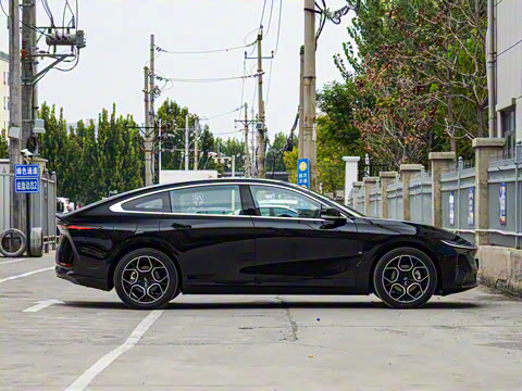 2025��  ���� ����� 625 �콢��