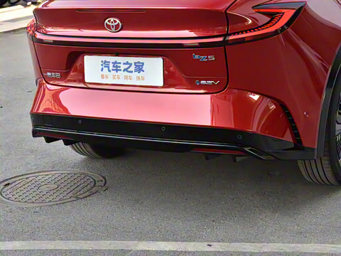 2025�� 550 PRO���а�