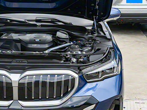 2024�� 525Li M�˶���װ