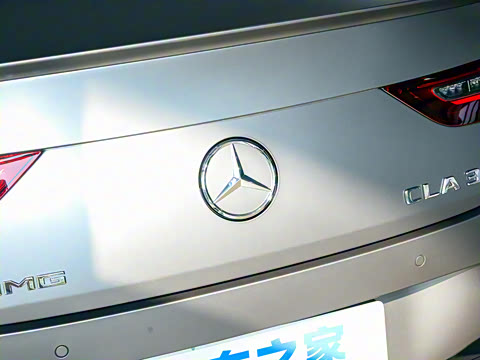 2025�� AMG CLA 35 4MATIC