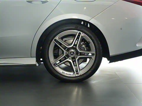 2024�� �Ŀ� CLA 200 ���ܳ�