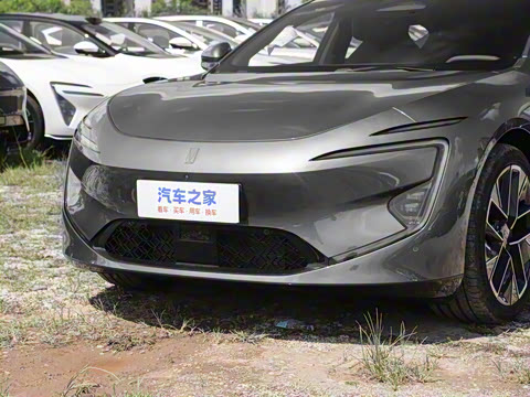 2025�� �Ŀ� Ultra���̰�