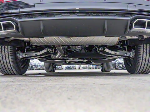 2025�� 45 TFSI ����������