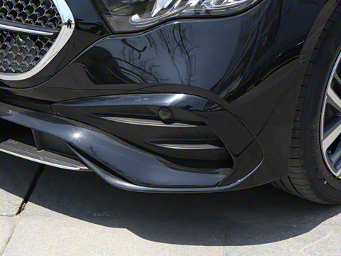 2025�� �Ŀ� E 300 L ʱ���˶���