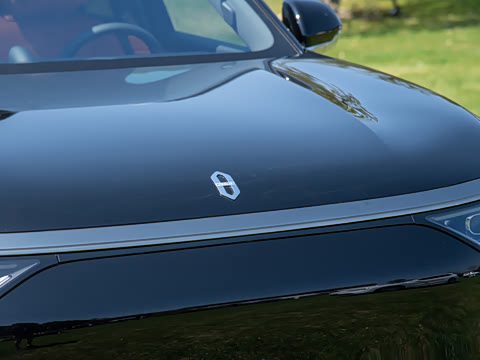 2025�� ���� Ultra�� 53.4kWh 6����