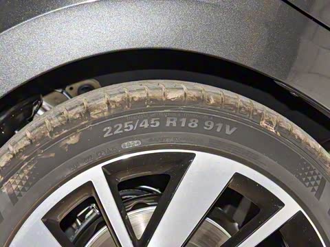 2025�� 300TSI DSG׿Խ��