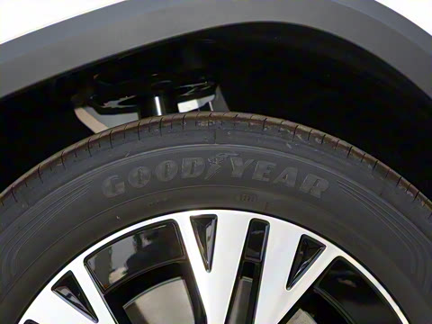 2025�� �Ŀ� GLA 220