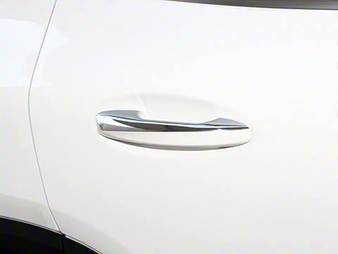 2025�� �Ŀ� GLA 220