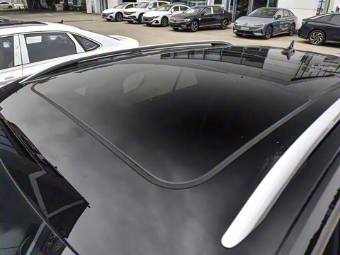 2025�� �Ŀ� 300TSI DSG�����ǹ��