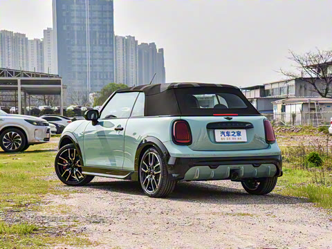 2025�� JOHN COOPER WORKS CABRIO