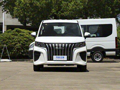 2025�� 2.0L CNG��Ӣ�� 7��