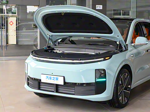 2025�� Max ���ܻ��°�