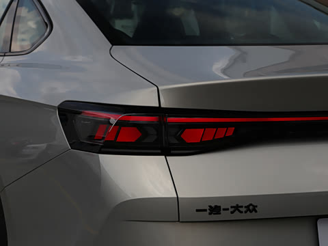 2024�� 380TSI DSG�����