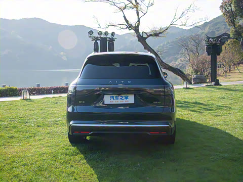 2025�� ���� Ultra�� 53.4kWh 6����