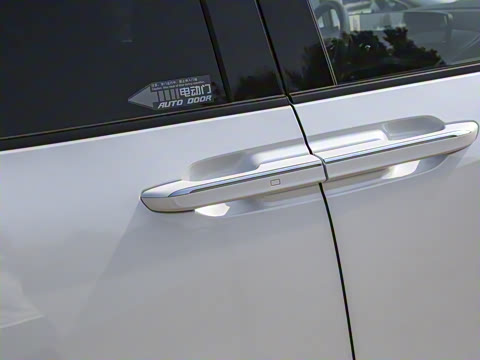 2025�� 2.0T ����������