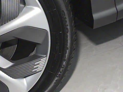 2024�� ��ҫ�� DM-i 205KM �콢��