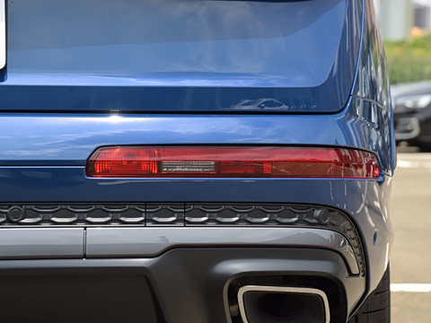 2024�� 45 TFSI quattro S line�˶���