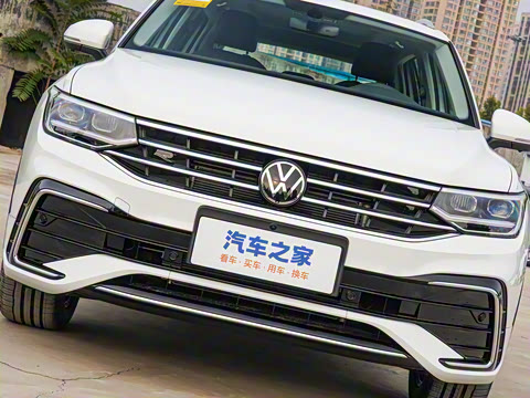 2025�� ���ڿ� 330TSI �Զ�����R-Line��ҫ��