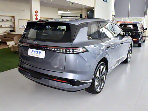 2025�� 636Max���Ȱ� 5��