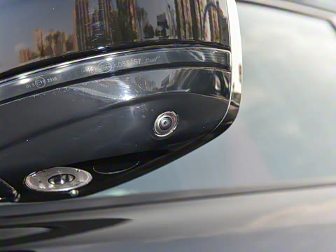 2025�� P400 SPORT