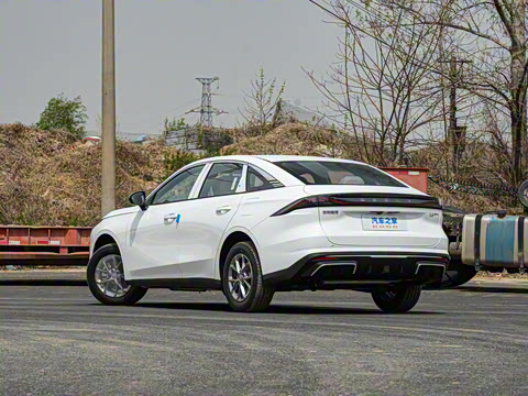 2025�� EM-i 60km ������